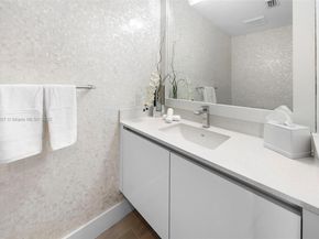 33 N Shore Dr 33, Miami Beach FL 33141