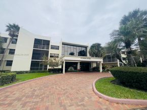 491 Racquet Club Rd 211, Weston FL 33326