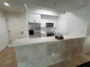 9055 SW 73 Ct 809, Miami FL 33156