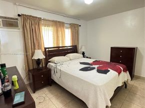 71 NW 76th St 5, Miami FL 33150
