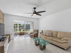 5000 NW 36th St 410, Lauderdale Lakes FL 33319