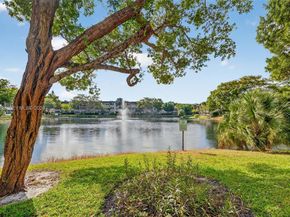 5000 NW 36th St 410, Lauderdale Lakes FL 33319