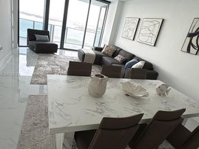 700 NE 24 St 3903, Miami FL 33137