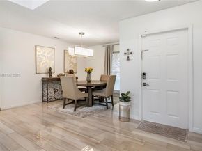 7101 NW 40th St, Coral Springs FL 33065