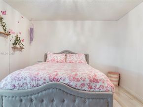 7101 NW 40th St, Coral Springs FL 33065