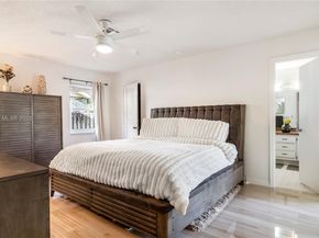 7101 NW 40th St, Coral Springs FL 33065