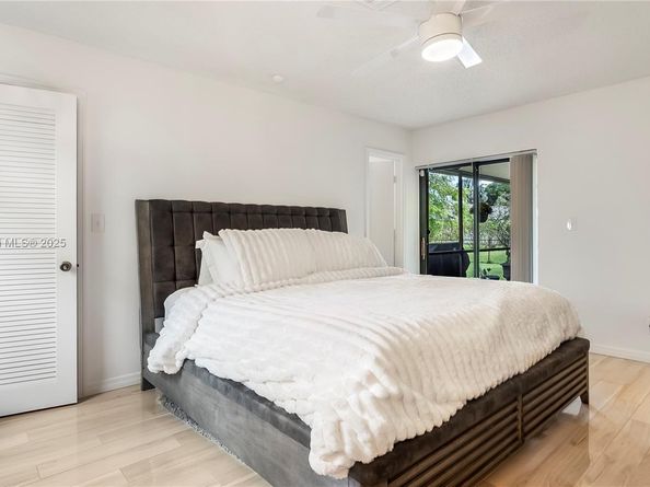 7101 NW 40th St, Coral Springs FL 33065