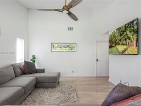 7101 NW 40th St, Coral Springs FL 33065