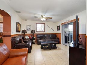 19491 SW 121st Ave, Miami FL 33177