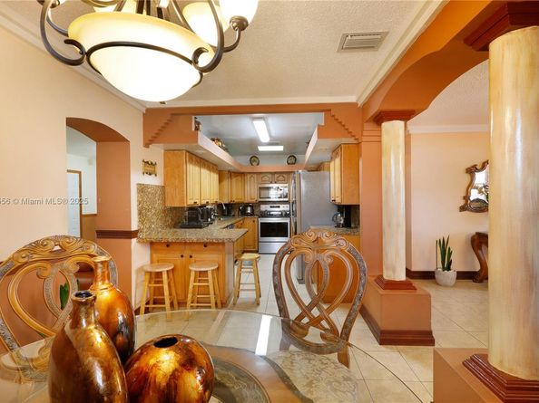 19491 SW 121st Ave, Miami FL 33177