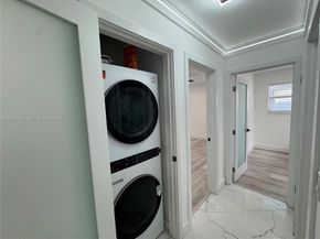 8600 Taft St, Pembroke Pines FL 33024