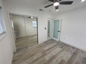 8600 Taft St, Pembroke Pines FL 33024