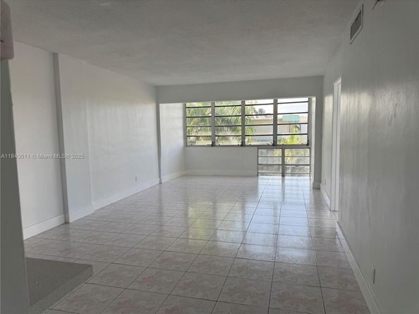 1333 E Hallandale Beach Blvd 444, Hallandale Beach FL 33009
