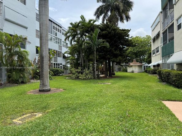1333 E Hallandale Beach Blvd 444, Hallandale Beach FL 33009