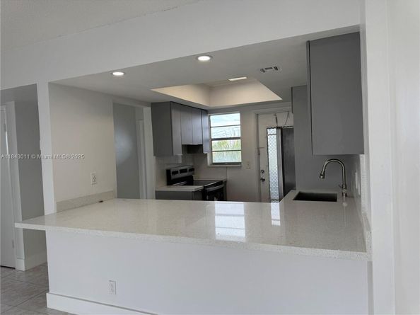 1333 E Hallandale Beach Blvd 444, Hallandale Beach FL 33009