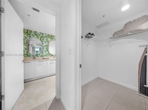 3250 NE 1st Ave 506, Miami FL 33137