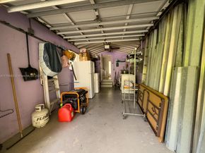 550 NE 94th St, Miami Shores FL 33138