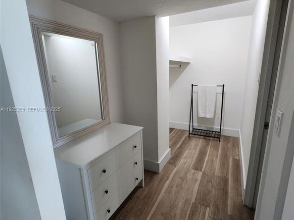 3180 S Ocean Dr 307, Hallandale Beach FL 33009