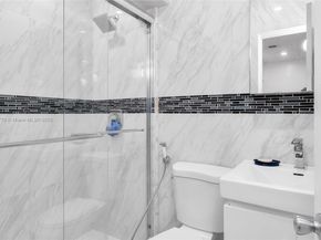 31 SW 58th Ct, Miami FL 33144