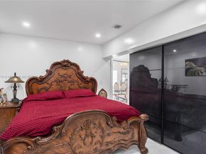 31 SW 58th Ct, Miami FL 33144