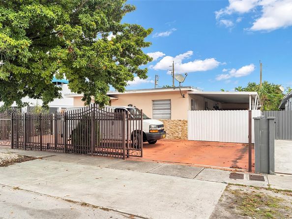 31 SW 58th Ct, Miami FL 33144