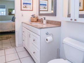 5100 NW 35th St 107, Lauderdale Lakes FL 33319