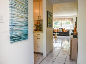 5100 NW 35th St 107, Lauderdale Lakes FL 33319