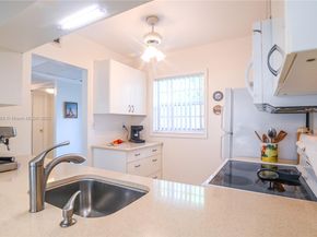 5100 NW 35th St 107, Lauderdale Lakes FL 33319