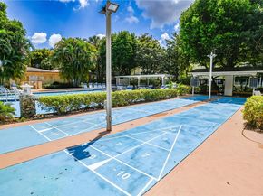 5100 NW 35th St 107, Lauderdale Lakes FL 33319