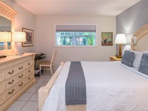 5100 NW 35th St 107, Lauderdale Lakes FL 33319