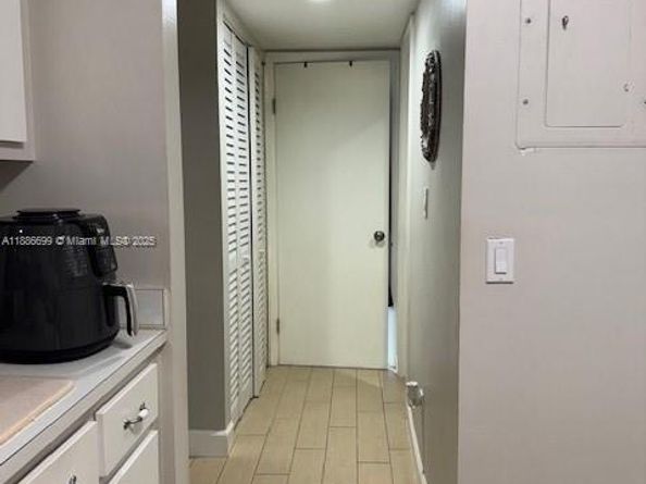 360 NW 69th Ave 202, Plantation FL 33317
