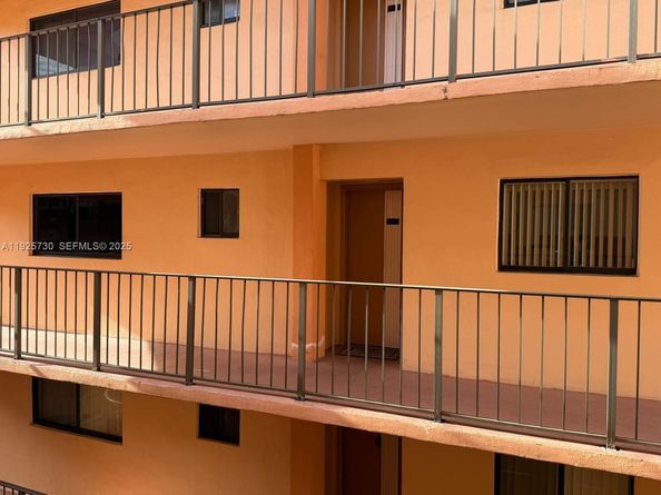 8600 SW 133rd Ave Rd 310, Miami FL 33183