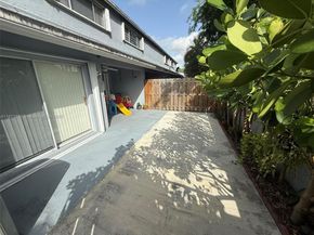 14251 SW 96th Ter 14251, Miami FL 33186