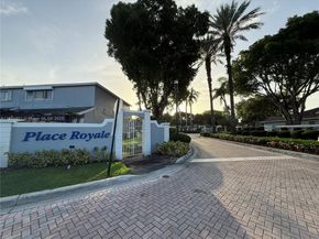 14251 SW 96th Ter 14251, Miami FL 33186