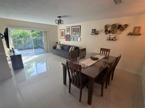 14251 SW 96th Ter 14251, Miami FL 33186
