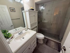14251 SW 96th Ter 14251, Miami FL 33186