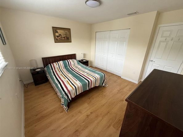 14251 SW 96th Ter 14251, Miami FL 33186