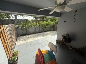 14251 SW 96th Ter 14251, Miami FL 33186
