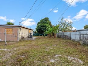 20520 NW 21st Ave, Miami Gardens FL 33056