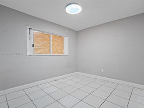 20520 NW 21st Ave, Miami Gardens FL 33056