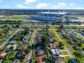 20520 NW 21st Ave, Miami Gardens FL 33056