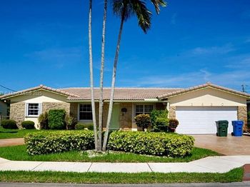 2930 NW 24th Ave