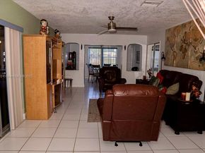 2930 NW 24th Ave, Oakland Park FL 33311