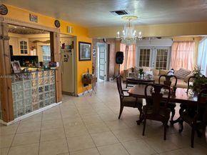 8471 NW 16th St, Pembroke Pines FL 33024