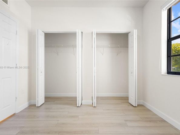 15081 SW 113th Ter, Miami FL 33196