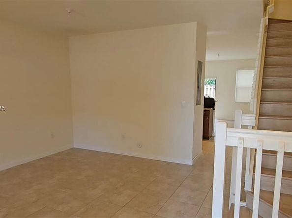 15081 SW 113th Ter, Miami FL 33196