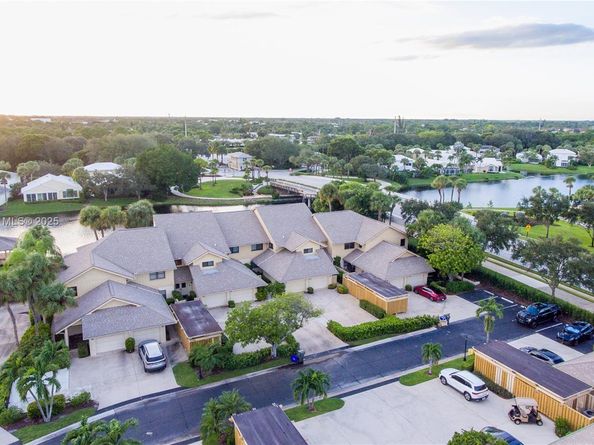 17081 Waterbend Dr 227, Jupiter FL 33477