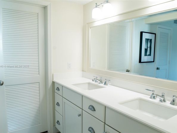 17081 Waterbend Dr 227, Jupiter FL 33477