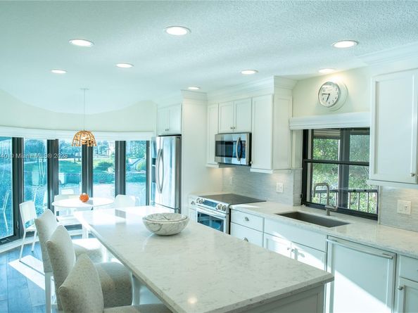 17081 Waterbend Dr 227, Jupiter FL 33477