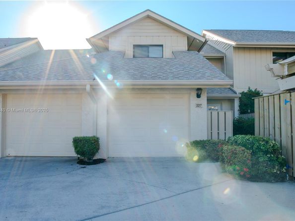 17081 Waterbend Dr 227, Jupiter FL 33477
